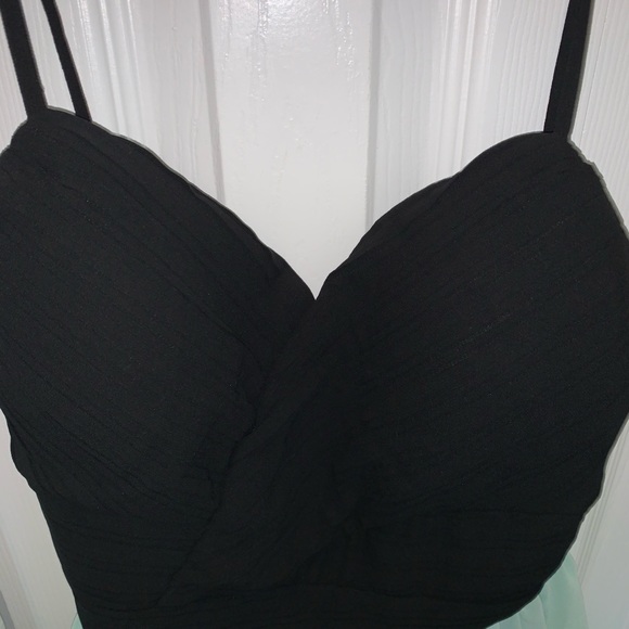 Windsor Party Dress - Picture 2 of 5